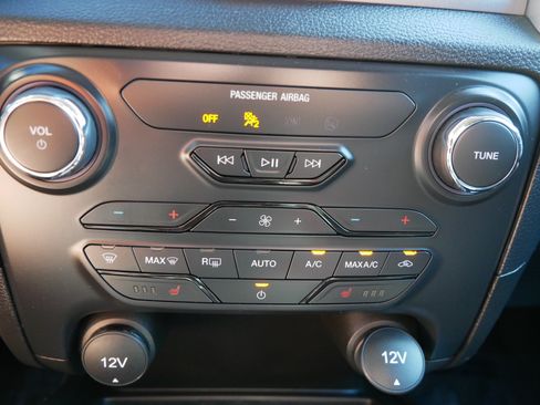 Used 2023 Ford Ranger XLT w/ Equipment Group 302A High AWD/4WD image 25