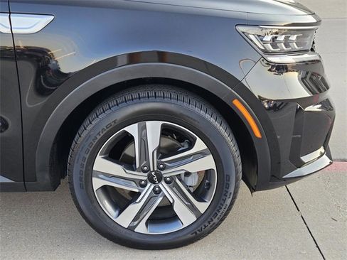 Certified 2023 Kia Sorento SX Prestige image 6
