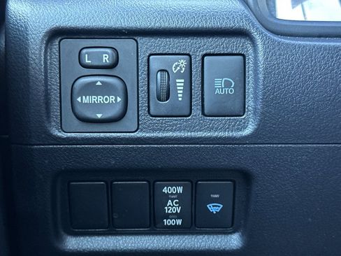 Certified 2024 Toyota 4Runner TRD Off-Road image 33