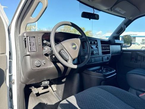 Certified 2023 Chevrolet Express 2500 w/ Driver Convenience Package image 10