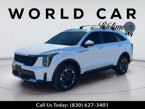 New 2025 Kia Sorento S w/ Panoramic Sunroof Package image 4