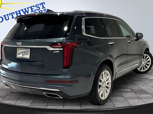 Used 2020 Cadillac XT6 Premium Luxury AWD/4WD image 6