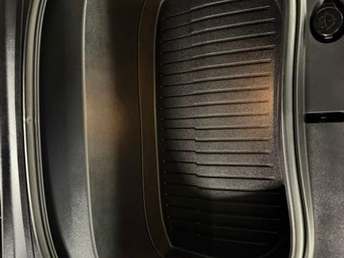 Used 2025 Tesla Model 3 RWD image 38