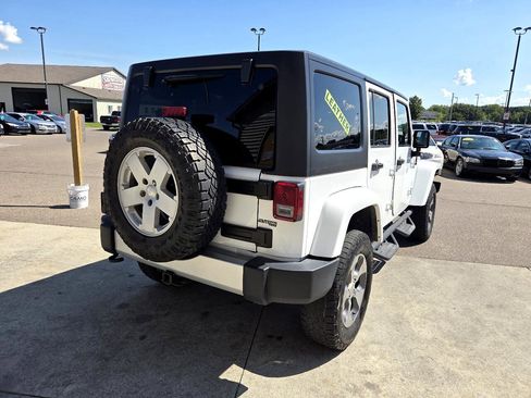 Used 2017 Jeep Wrangler Unlimited Sahara w/ Dual Top Group image 5