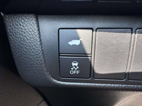 Used 2024 Honda CR-V EX-L image 17