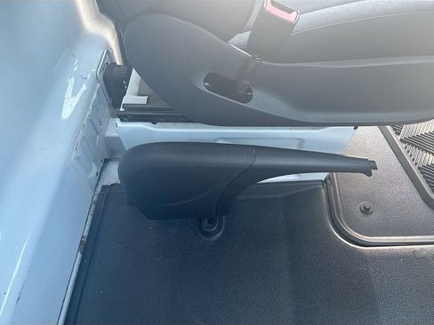 Used 2020 Mercedes-Benz Sprinter 4500 image 29