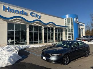 Used 2023 Honda Accord EX video 2