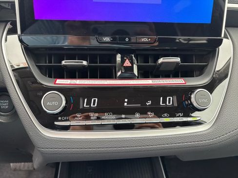 New 2026 Toyota Corolla Cross XLE w/ Convenience Package FWD image 23