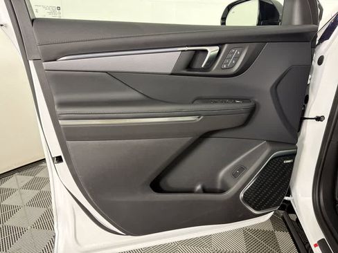 New 2026 Buick Enclave Sport Touring w/ Power Package image 15