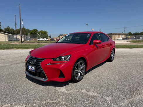 Used 2017 Lexus IS 200t w/ Navigation System Package RWD image 7