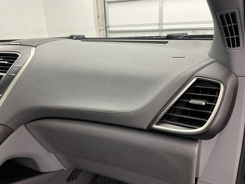 Used 2020 Lincoln Nautilus Reserve w/ Monochromatic Package image 10