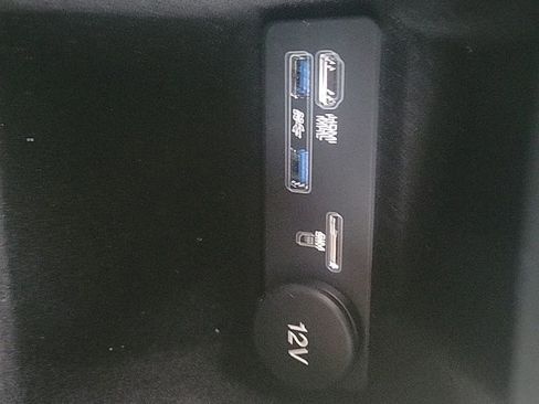 Used 2017 Jaguar XJ L Portfolio image 22