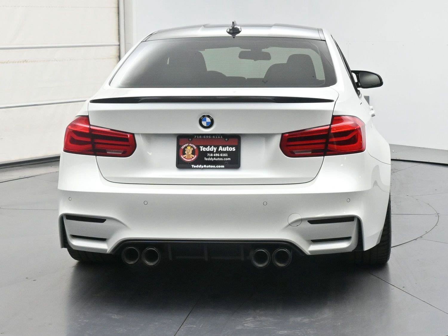 Used 2018 BMW M3 RWD image 27