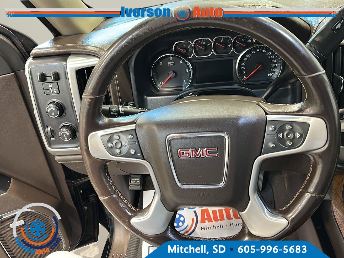Used 2018 GMC Sierra 1500 SLT AWD/4WD image 16