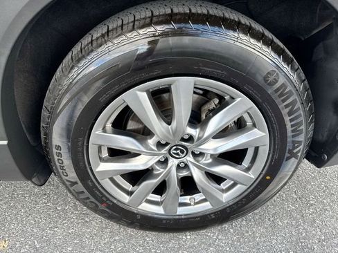 Used 2018 MAZDA CX-9 Touring w/ Touring Premium Package image 10