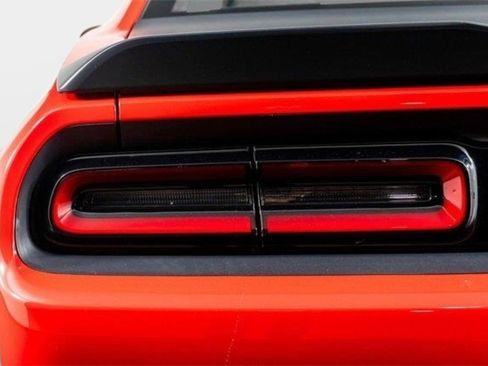 Used 2018 Dodge Challenger SRT Demon RWD image 12