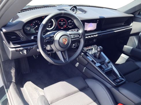 Certified 2024 Porsche 911 Carrera T RWD image 4