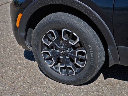 Used 2023 Hyundai Santa Cruz SEL w/ Activity Package AWD/4WD image 7