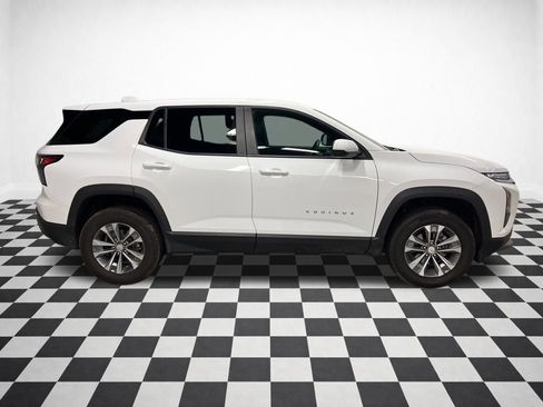 Certified 2025 Chevrolet Equinox LT AWD/4WD image 2