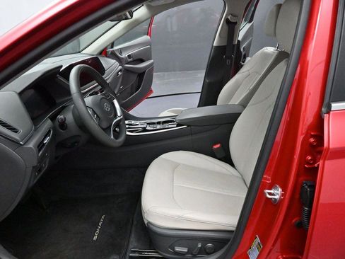 Used 2020 Hyundai Sonata SEL FWD image 12