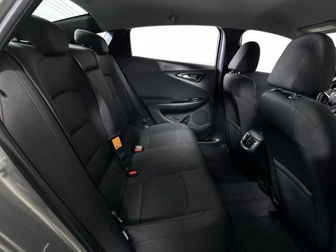 Used 2018 Chevrolet Malibu LT FWD image 28
