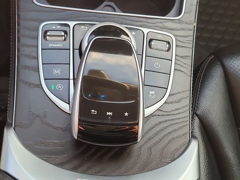 Used 2017 Mercedes-Benz GLC 300 4MATIC Coupe image 24