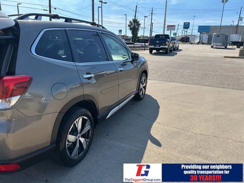 Used 2019 Subaru Forester Touring w/ Popular Package #3 image 7