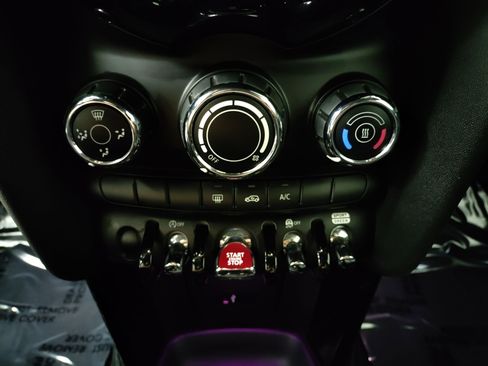 Certified 2020 MINI Cooper S image 19