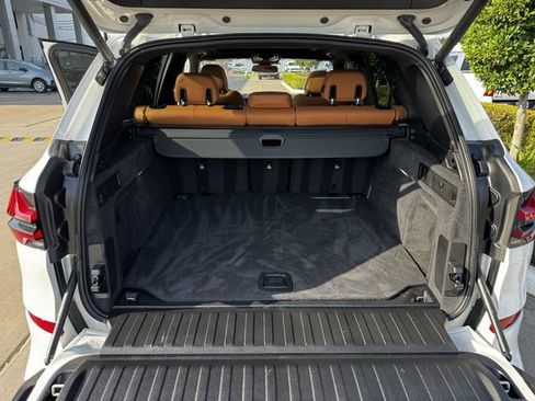 Used 2025 BMW X5 sDrive40i w/ M Sport Package RWD image 23