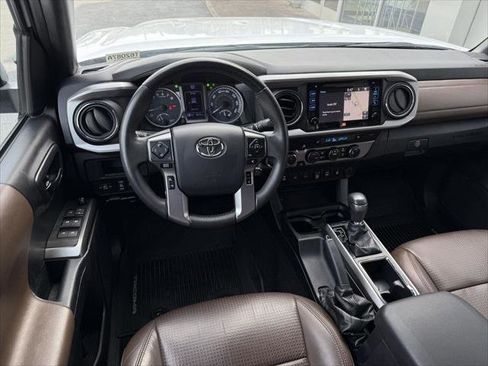 Certified 2019 Toyota Tacoma Limited AWD/4WD image 19