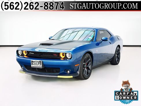 Used 2021 Dodge Challenger GT w/ Driver Convenience Group RWD image 1