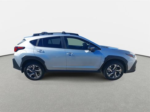 Certified 2024 Subaru Crosstrek 2.0i Premium image 4