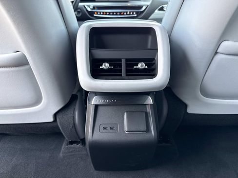 Certified 2024 Cadillac Lyriq Luxury AWD/4WD image 16