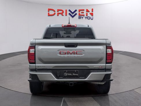 New 2026 GMC Canyon AT4 image 4