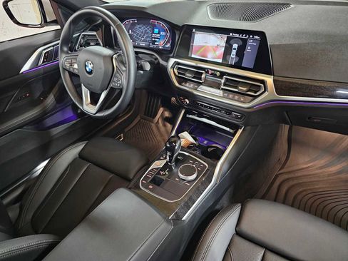 Used 2022 BMW 430i Coupe w/ Convenience Package image 12