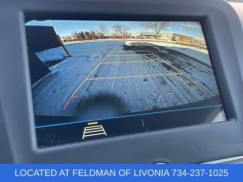 Used 2019 Chevrolet Equinox LS w/ LS Convenience Package image 14