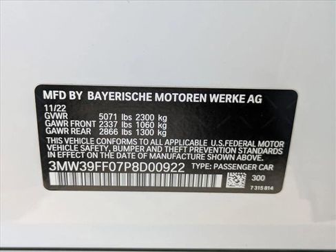 Used 2023 BMW 330e w/ Premium Package image 25