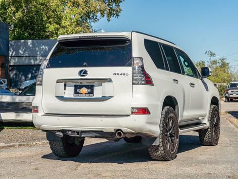 Used 2020 Lexus GX 460 Premium image 6