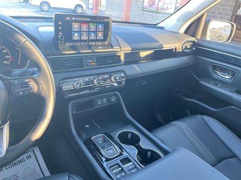 Used 2024 Honda Pilot Touring image 36