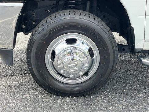 Used 2024 RAM 3500 Big Horn image 11