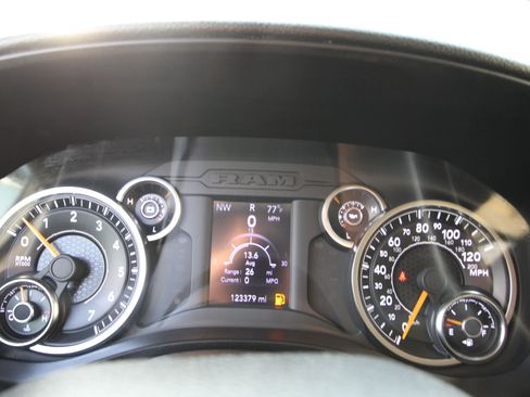 Used 2021 RAM 1500 Tradesman AWD/4WD image 15