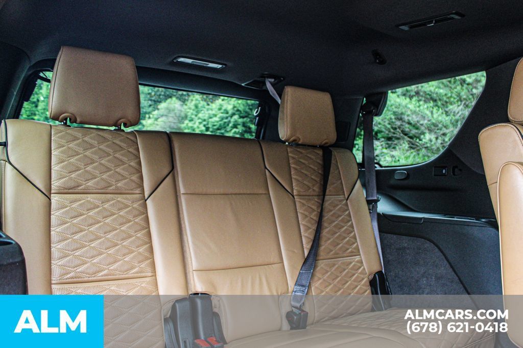 Used 2021 Cadillac Escalade Premium Luxury w/ Driver Assist Tech Package AWD/4WD image 20