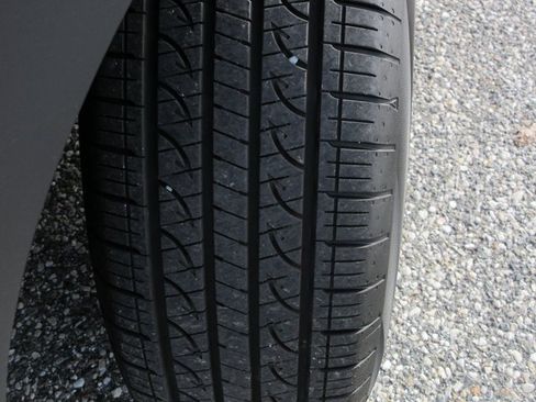 Used 2025 Subaru Outback Touring w/ Popular Package #2 image 5