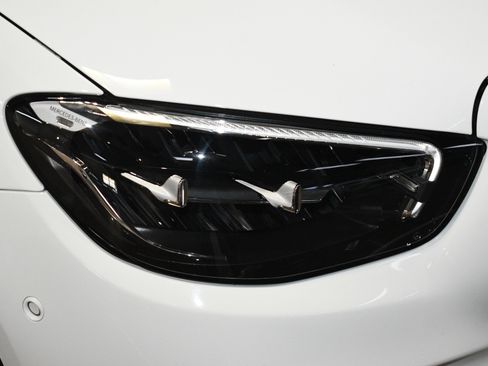 Used 2023 Mercedes-Benz E 450 Coupe image 58