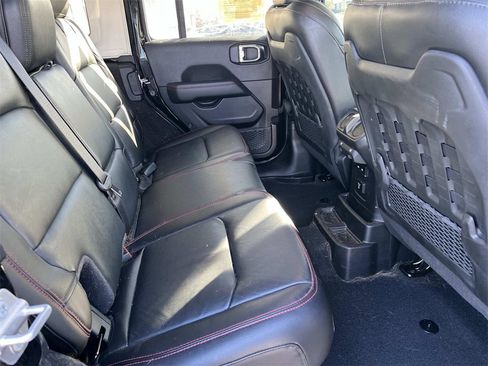 Used 2023 Jeep Wrangler Unlimited Rubicon w/ Cold Weather Group image 14