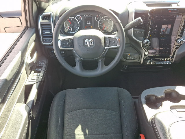 Used 2026 RAM 2500 Big Horn AWD/4WD image 3