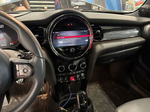 Used 2023 MINI Cooper John Cooper Works w/ Driver Assistance Package FWD image 11