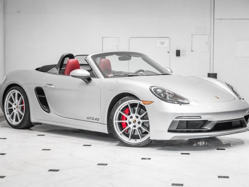 Used 2024 Porsche 718 Boxster GTS RWD image 1
