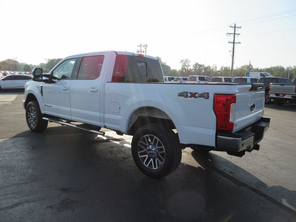 Used 2017 Ford F250 Lariat AWD/4WD image 8