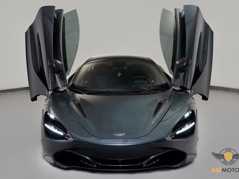 Used 2020 McLaren 720S Spider image 4